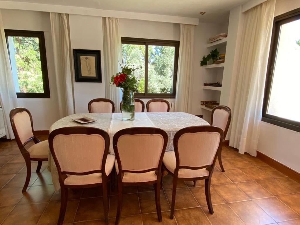 Villa Blanca Con Piscina A 15 Minutos De Toledo - Apartamentos Aloha Toledo Olías del Rey Extérieur photo