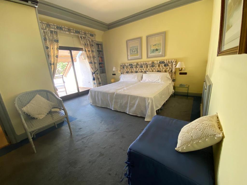 Villa Blanca Con Piscina A 15 Minutos De Toledo - Apartamentos Aloha Toledo Olías del Rey Extérieur photo